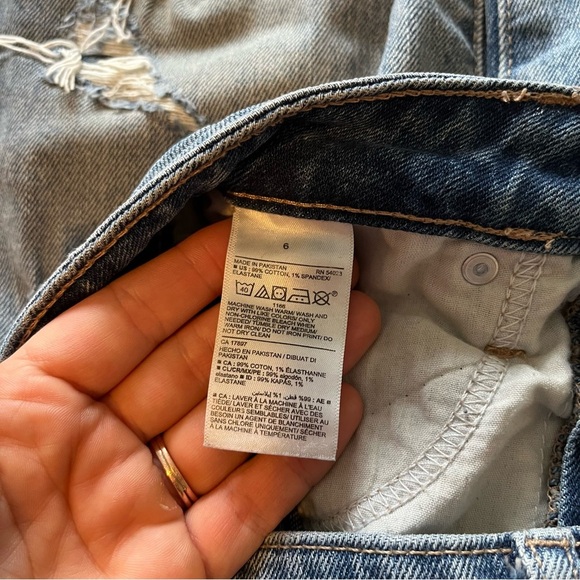 Old Navy Women's High Rise O.G Straight Patchwork Light Wash Jeans Size 6 - Picture 11 of 14